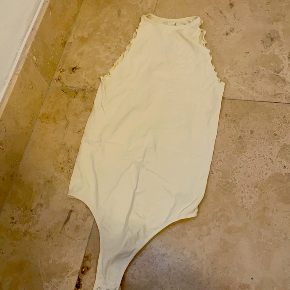 Free people white/cream bodysuit with scalloping details